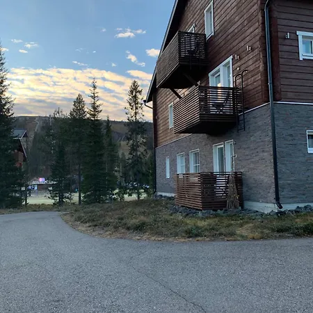 Levin & Golf Apartment