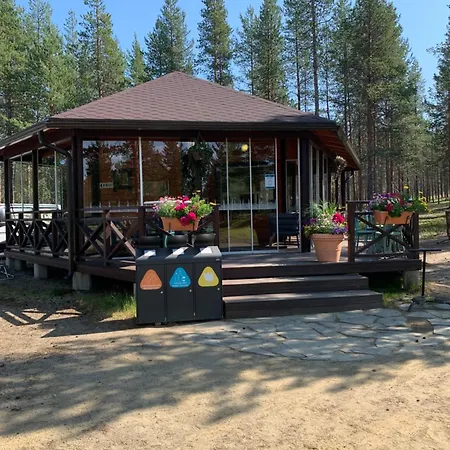 Huoneisto Levin & Golf